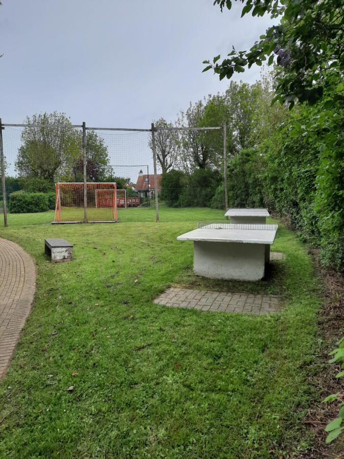 Villa 6 Pers De Haan With Warm Swimming Pool Access Eksteriør billede